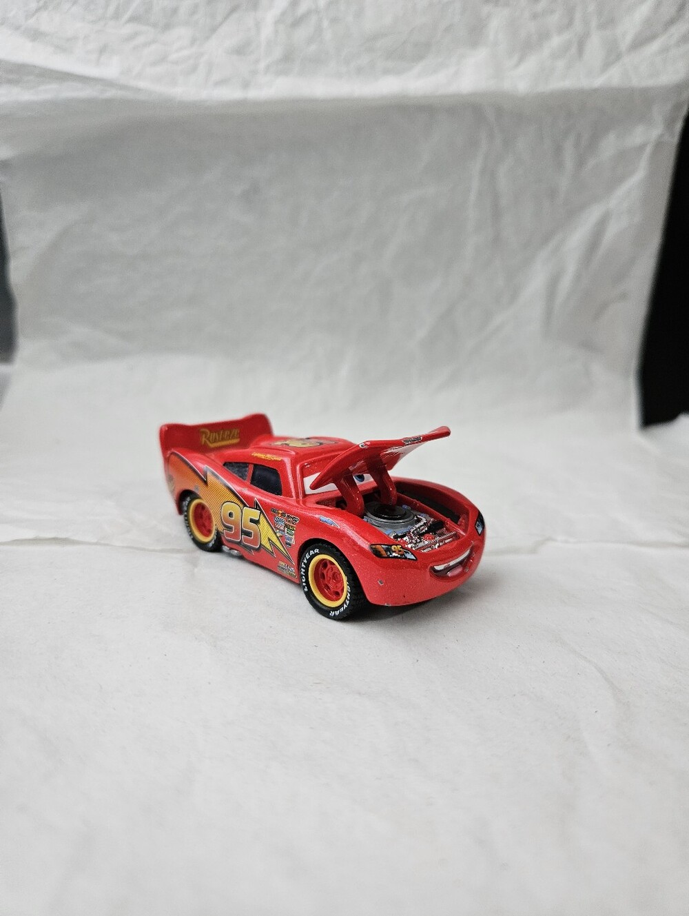 Disney Pixar Cars Precision Series Lightning McQueen